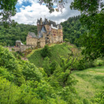 Die Burg Eltz in Wierschem, Rheinland-Pfalz, Deutschland | Eltz Castle near Wierschem, Rhineland-Palatinate, Germany