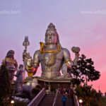riesige Statue von Lord Shiva des Murudeshwar Tempel bei Sonnenuntergang, Murudeshwar, Karnataka, Indien, Asien | giant Lord Shiva statue at Murudeshwar temple during sunset, Murudeshwar, Karnataka, India, Asia