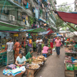 Strassen - Markt in Yangon oder Rangun, Myanmar , Asien | street market, Yangon or Rangoon, Myanmar, Asia
