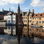Gracht Rozenhoedkaai. in Brügge, Belgien | Canal Rozenhoedkaai in Bruges, Belgium