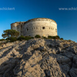 Das österreichisch-ungarische Fort Arza, Halbinsel Luštica, Montenegro, Europa | Austro-Hungarian Fortress Arza, Luštica peninsula, Montenegro, Europe