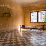Zelle im Tuol Sleng Genozid Museum, Phnom Penh, Kambodscha, Asien | cell of Tuol Sleng Genocide Museum, Phnom Penh, Cambodia, Asia