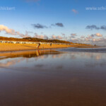 Der Weststrand bei Westerland im Abendlicht, Insel Sylt, Kreis Nordfriesland, Schleswig-Holstein, Deutschland, Europa | The West beach near Westerland inthe evening light, Sylt island, district of North Friesland, Schleswig-Holstein, Germany, Europe