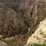 Blick von der Rosstrappe auf den Fluss Bode und das Bodetal im Harz bei Thale, Sachsen-Anhalt, Deutschland | View from the Rosstrappe to the Boder River and the Bode Gorge at the Harz Mountains near Thale, Saxony-Anhalt, Germany