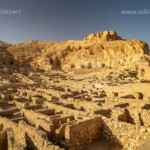 Deir el-Medina, Ruinen einer Arbeitersiedlung des antiken Theben bei Luxor, Ägypten, Afrika | Deir el-Medina, an ancient Egyptian workmen's village near Luxor, Egypt, Africa