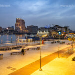 Promenade am Nil in Kairo in der Abenddämmerung , Ägypten, Afrika | Nile river promenade in Cairo at dusk, Egypt, Africa