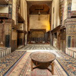 Innenraum im Bayt al-Suhaymi, ein traditionelles ägyptisch-islamisches Haus und Museum in Kairo , Ägypten, Afrika | Bayt al-Suhaymi interior, traditional Egyptian Islamic themed house and museum in Cairo, Egypt, Africa