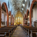 Innenraum der Stadtkirche St. Sebastian in der Altstadt von Limburg an der Lahn, Hessen, Deutschland | Stadtkirche City Church St. Sebastian interior in the Old Town of Limburg an der Lahn, Hesse, Germany