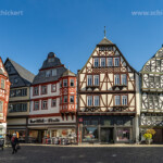 Fachwerkhäuser am Kornmarkt in der Altstadt von Limburg an der Lahn, Hessen, Deutschland | Half-timbered houses at the Kornmarkt Grain Market square in the Old Town of Limburg an der Lahn, Hesse, Germany